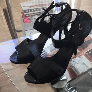 Gucci Black Patient 39C Sexy T Double Closure